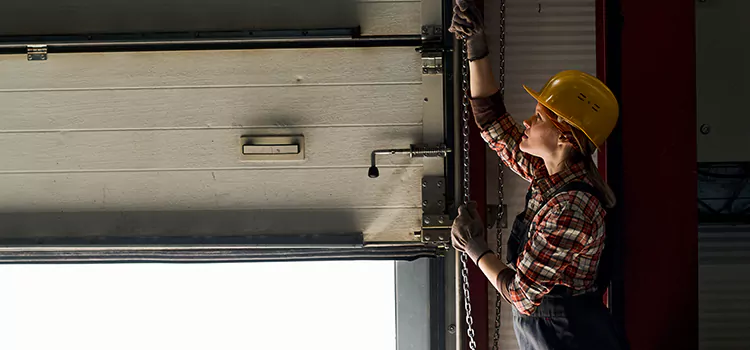 Addressing Common Garage Door Stoppage Issues in Morristown, TN